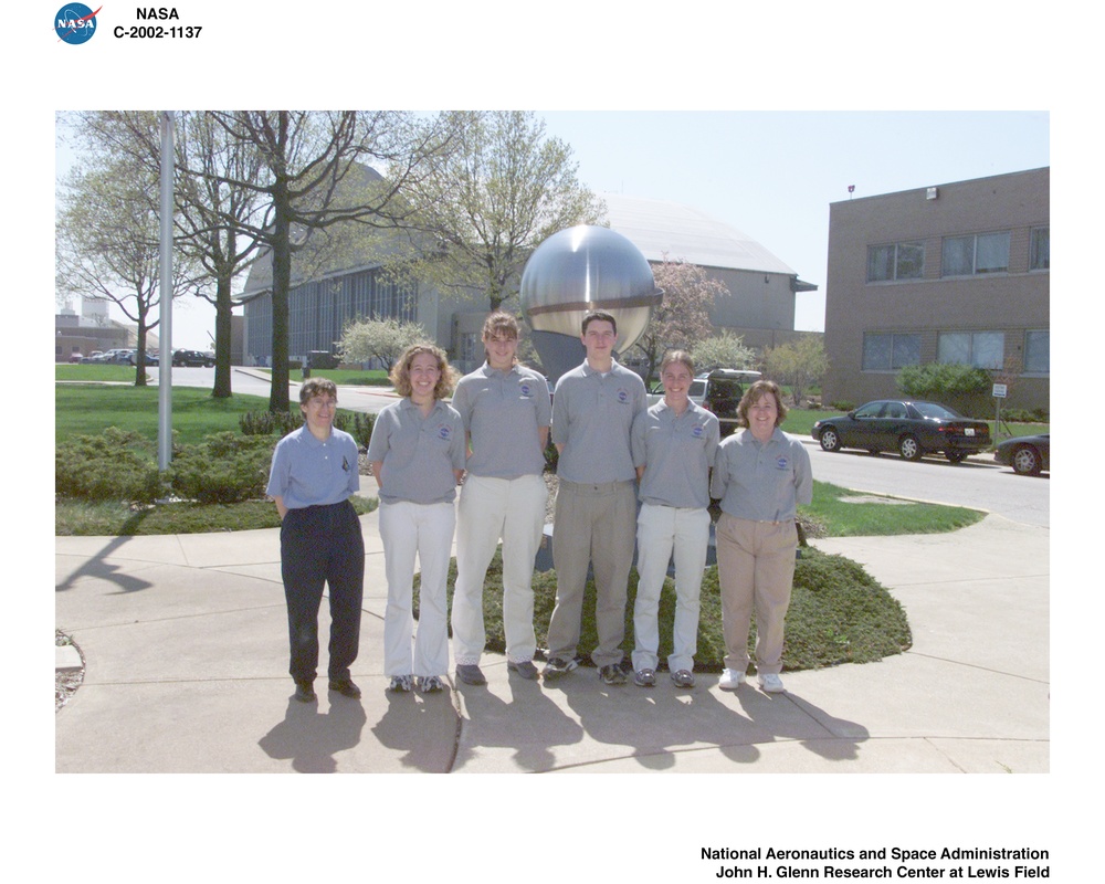 DROPPING IN A MICROGRAVITY ENVIRONMENT / DIME