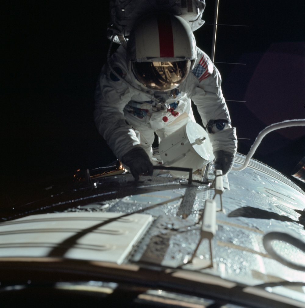 Apollo 17, Evans performs EVA