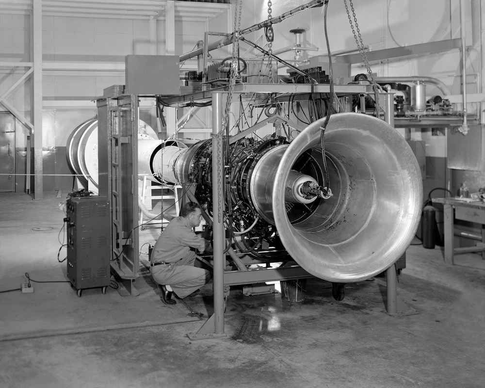 J-65 VIBRATION RESEARCH ENGINE IN CELL 4A EPRB