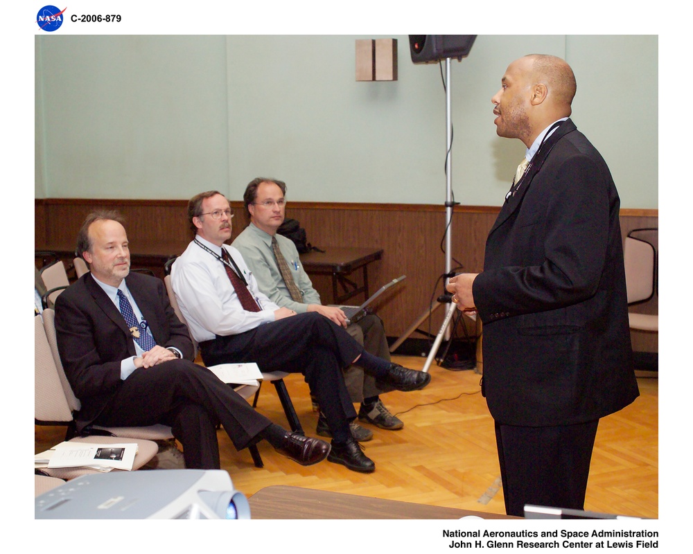 NASA Exploring and Safety Center (NESC) Crew Exploration Vehicle (CEV) Smart Buyer presentation to Director's Leadership Team (DLT)