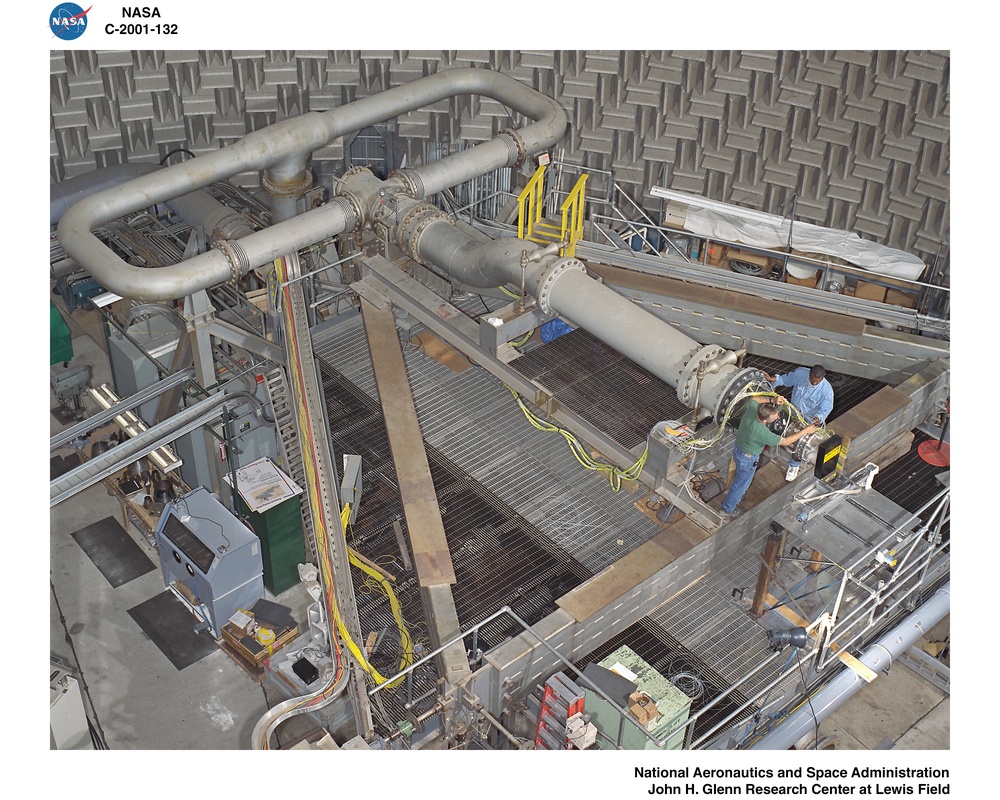 OVERHEAD VIEW OF NOZZLE ACOUSTIC TEST RIG POWERED LIFT RIG AND ACTIVE NOISE CONTROL FAN