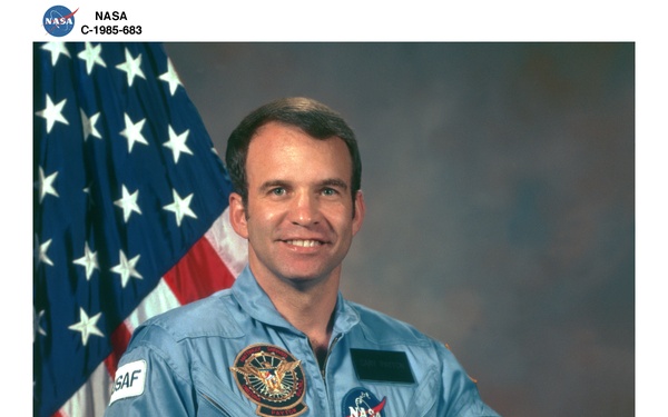 G. PAYTON - ASTRONAUTS