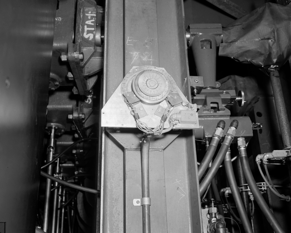 8X6 FOOT SUPERSONIC WIND TUNNEL FLEXIBLE WALL