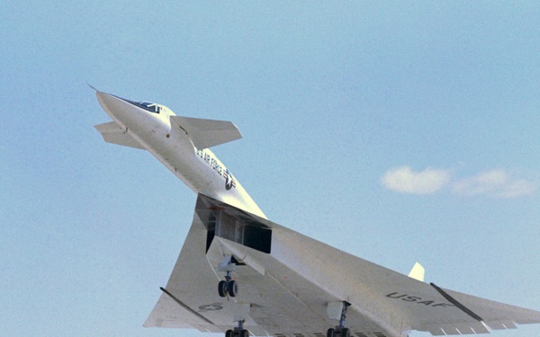 XB-70 Valkyrie