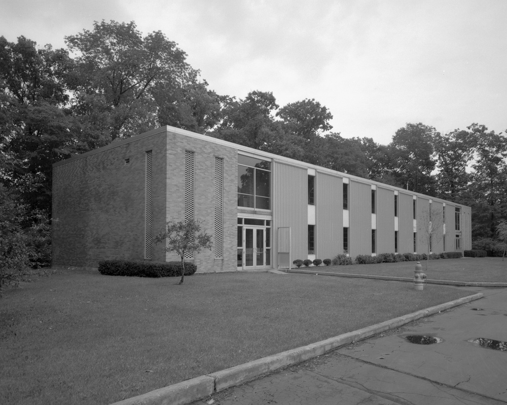 EXTERIORS AND INTERIORS OF THE SPACE POWER RESEARCH LABORATORY SPRL - ENERGY CONVERSION LABORATORY ECL - REDOX - RESEARCH ANALYSIS CENTER RAC - BASIC MATERIALS LABORATORY BML - VERTICAL LIFT FACILITY VLF