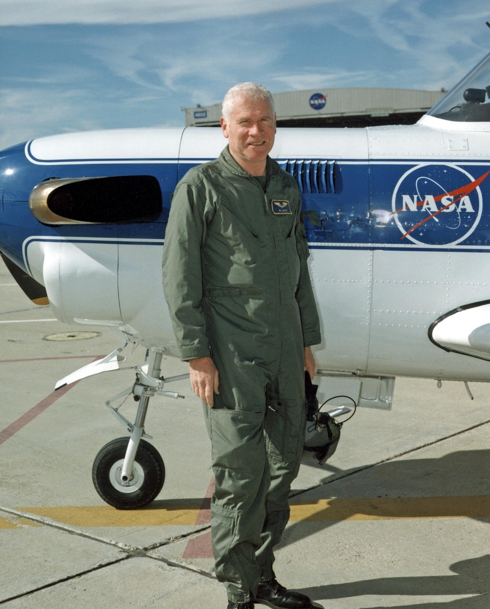 DVIDS - Images - Pilot Ed Lewis with T-34C Aircraft on Ramp