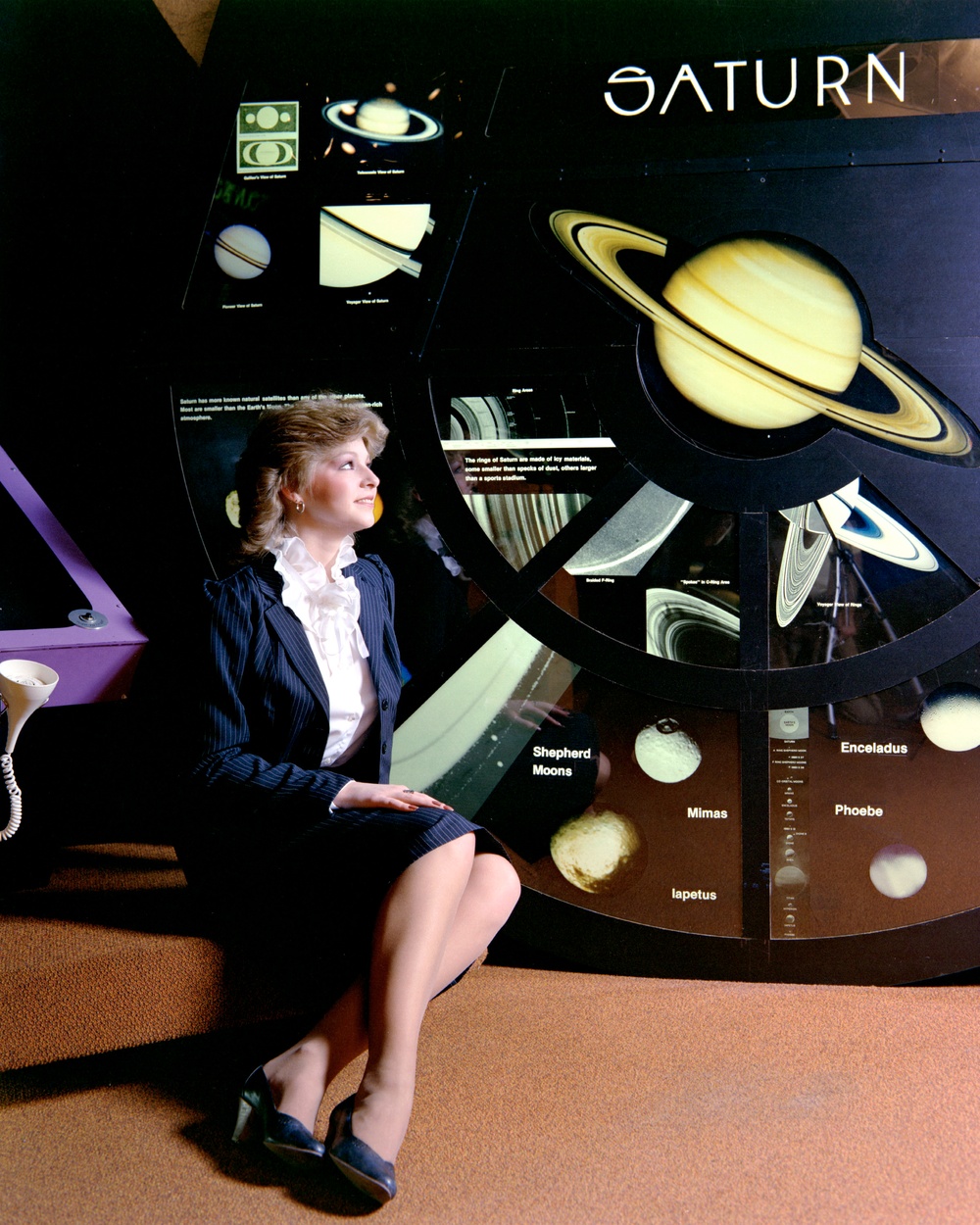 PUBLICITY SHOTS IN VISITOR INFORMATION CENTER VIC ( MODEL RELEASE )