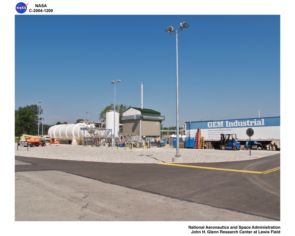 Cryogenic Components Laboratory (CCL), under construction, facility exterior