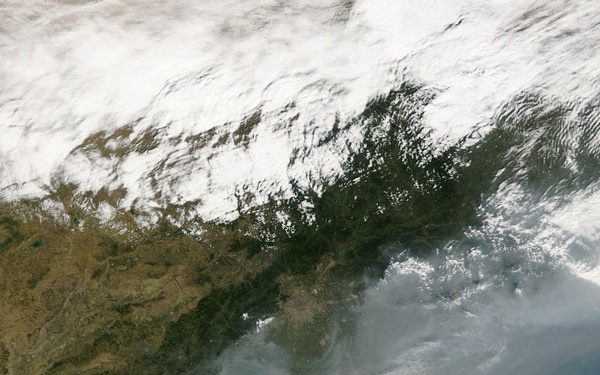 Smog over China: Natural Hazards
