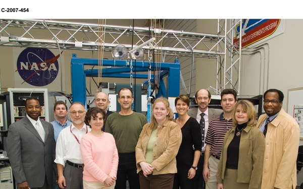 Enhanced Zero gravity Locomotion Simulator (eZLS)