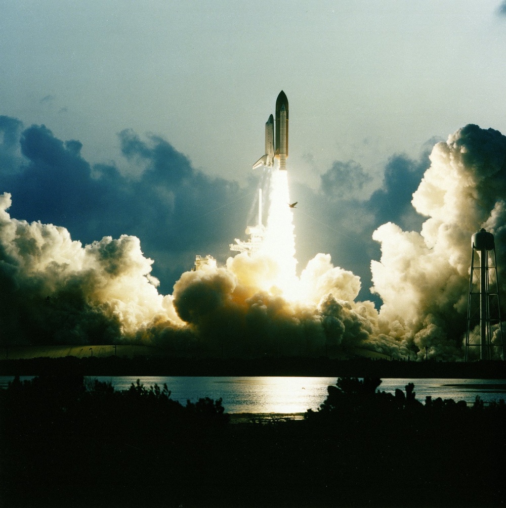 STS-49 Launch