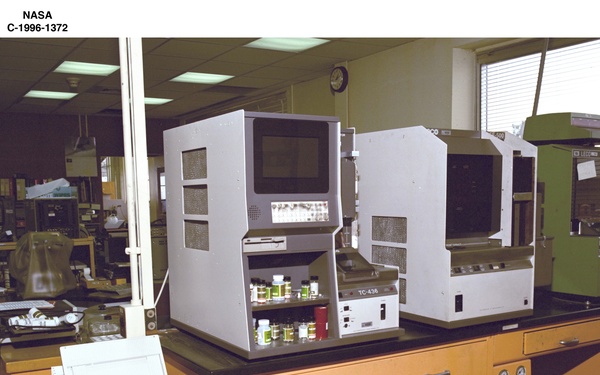 COMBUSTION ANALYSIS INSTRUMENTS MADE BY LECO CORPORATION