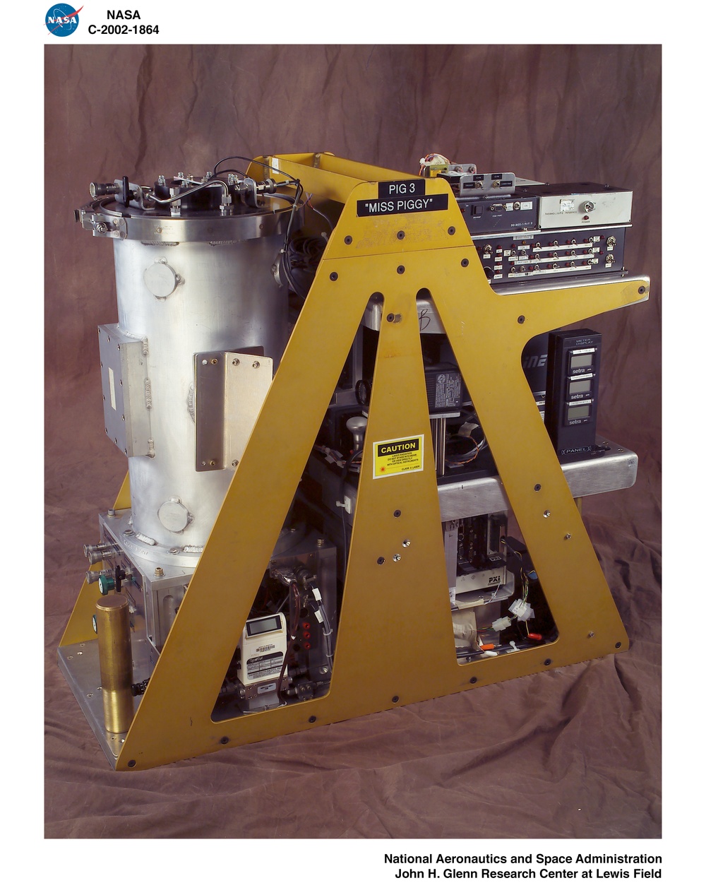 FAN BEAM EMISSION TOMOGRAPHY SYSTEM FOR DROP TOWER AND INTERNATIONAL SPACE STATION