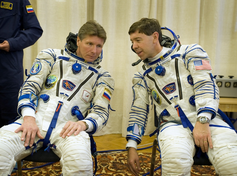 Expedition 19 Launch Day