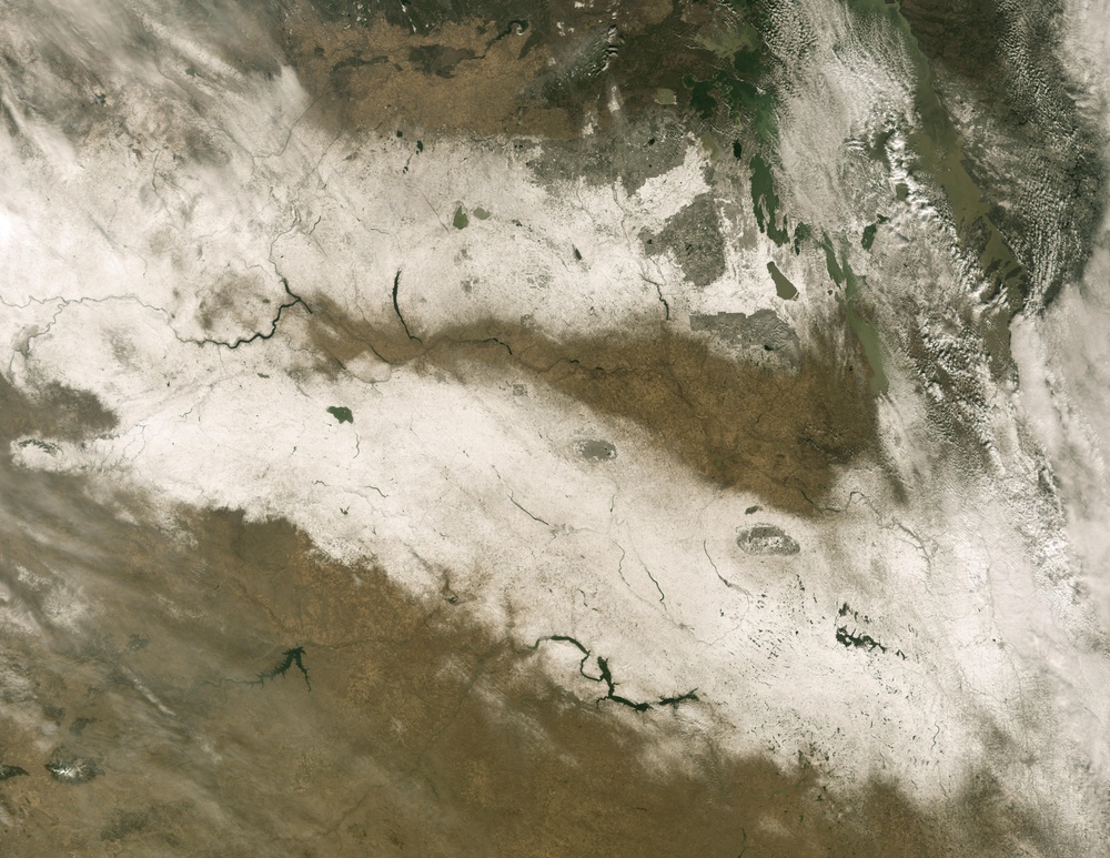 Early Snowstorm Sweeps Across Northern Plains : Image of the Day