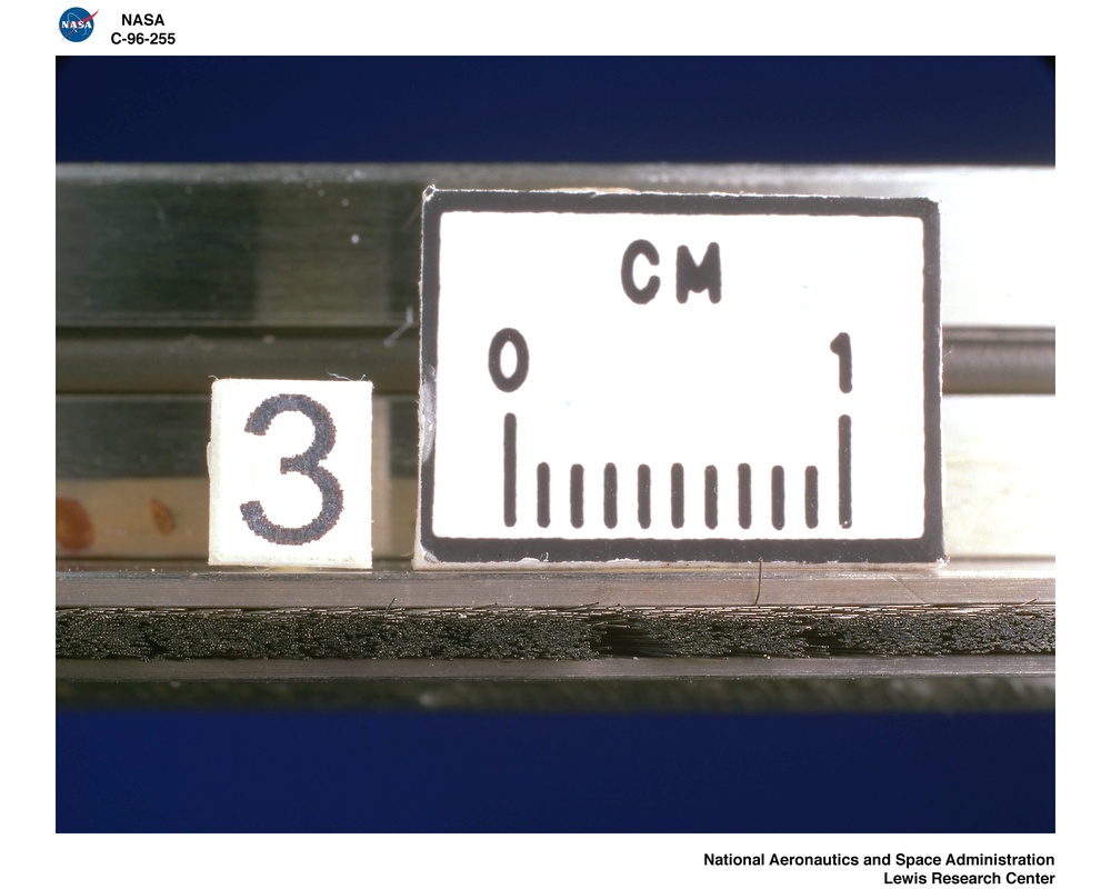 WAVE ROTOR COMPRESSOR BRUSH SEALS