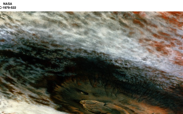MARTIAN VOLCANO ON OLYMPUS MONS PLANET MARS PHOTOGRAPHED BY THE VIKING I SPACECRAFT FROM 5000 MILES AWAY