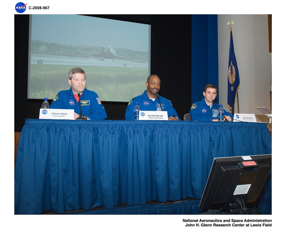 All Hands Meeting with STS-122 Crew Members