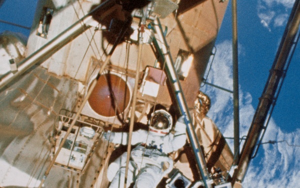 Skylab -- February 1974