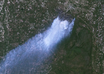 Sweat Farm Road Fire in Georgia: Image of the Day