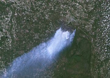 Sweat Farm Road Fire in Georgia: Image of the Day
