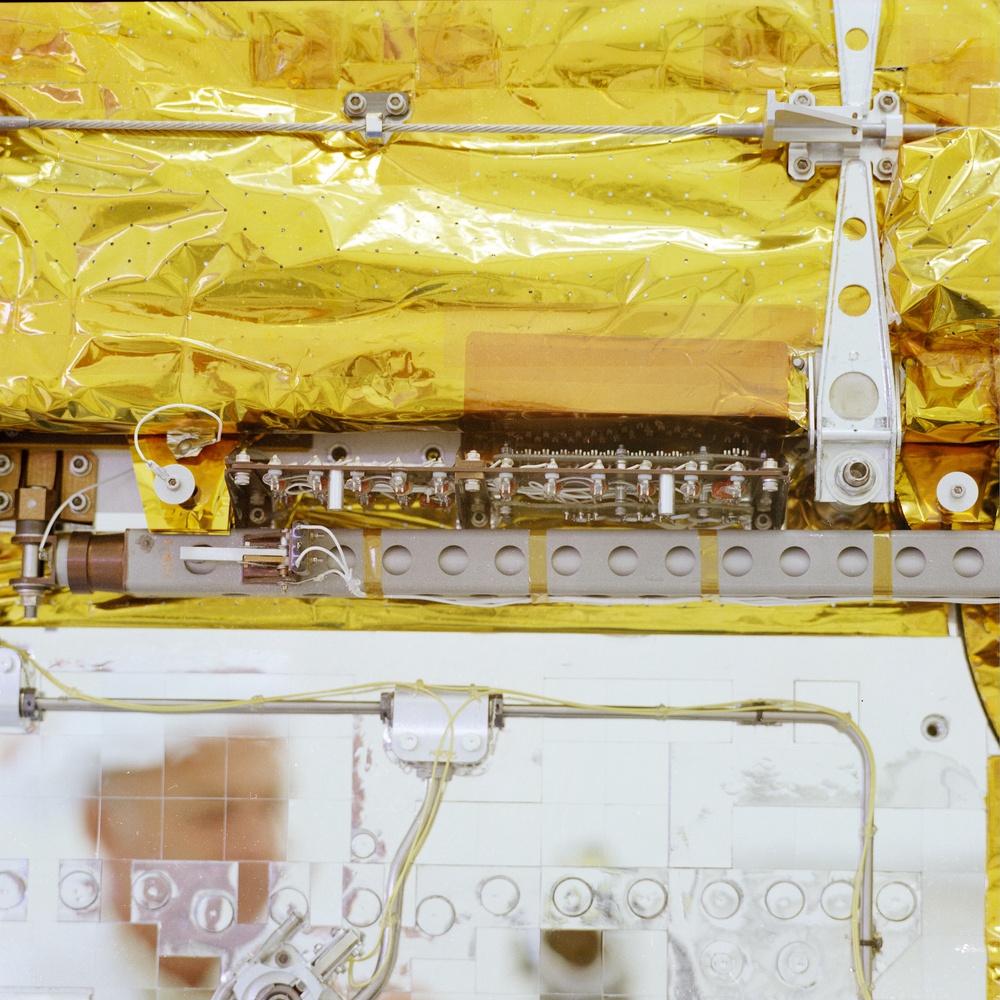 COMMUNICATION TECHNOLOGY SATELLITE CTS PROTO FLIGHT SPACECRAFT BUILD UP IN HANGAR S AT THE NASA KENNEDY SPACEFLIGHT CENTER KSC