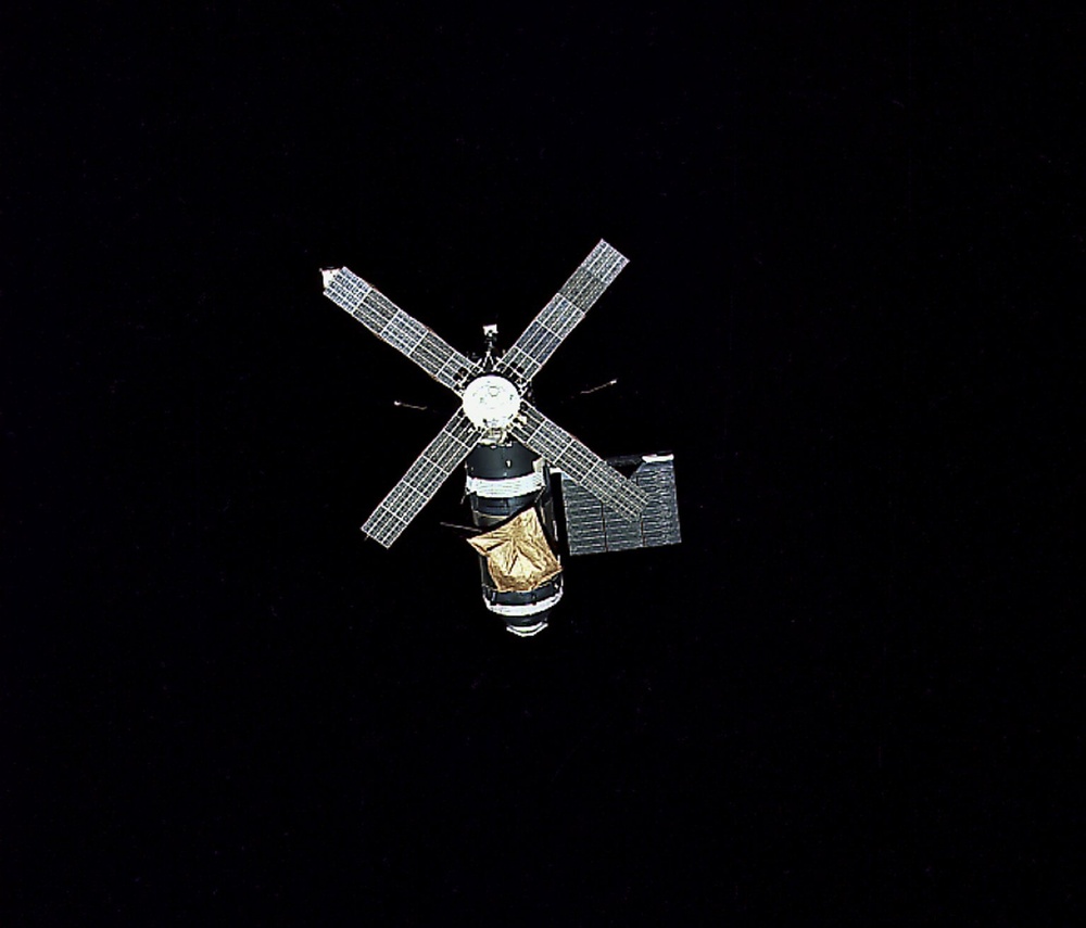 Skylab in Orbit