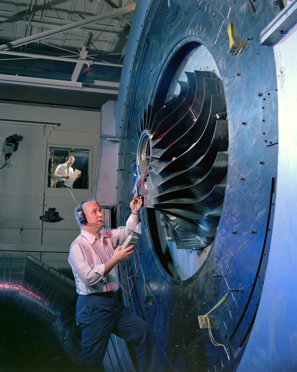LSCC IN W-1 ENGINE RESEARCH BUILDING