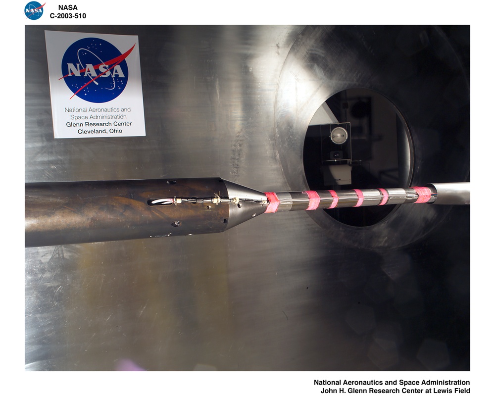 NASA GLENN/NASA LANGLEY LOADS COMPARISON TEST WITH 6 COMPONENT FORCE/MOMENT BALANCE AND 1.7% HIGH SPEED RESEARCH MODEL 5.