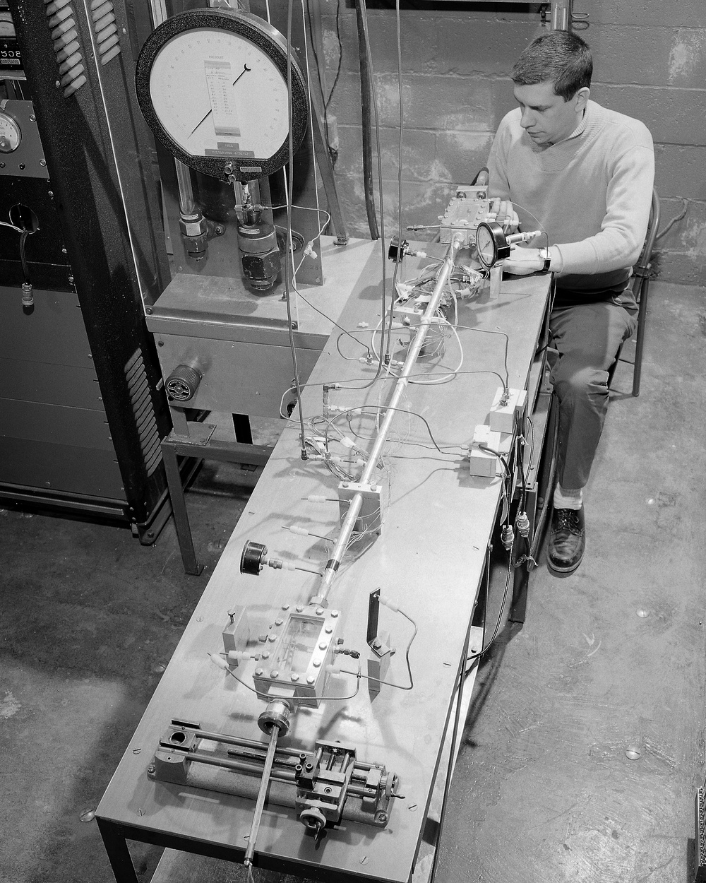 52 INCH TUBE AND RELATED EQUIPMENT