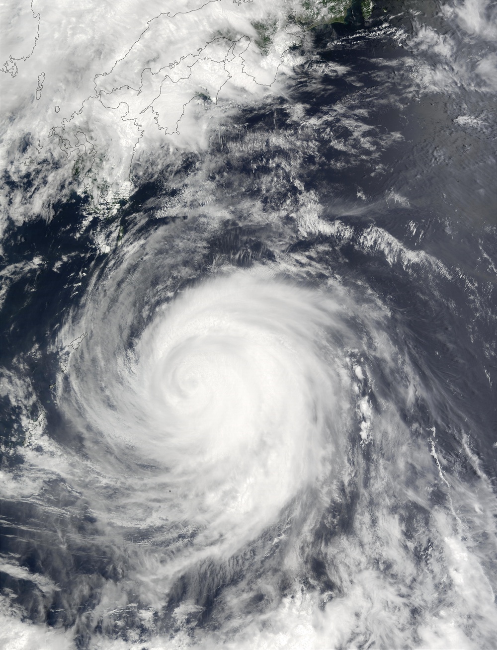 DVIDS - Images - Typhoon Chataan off Japan: Natural Hazards