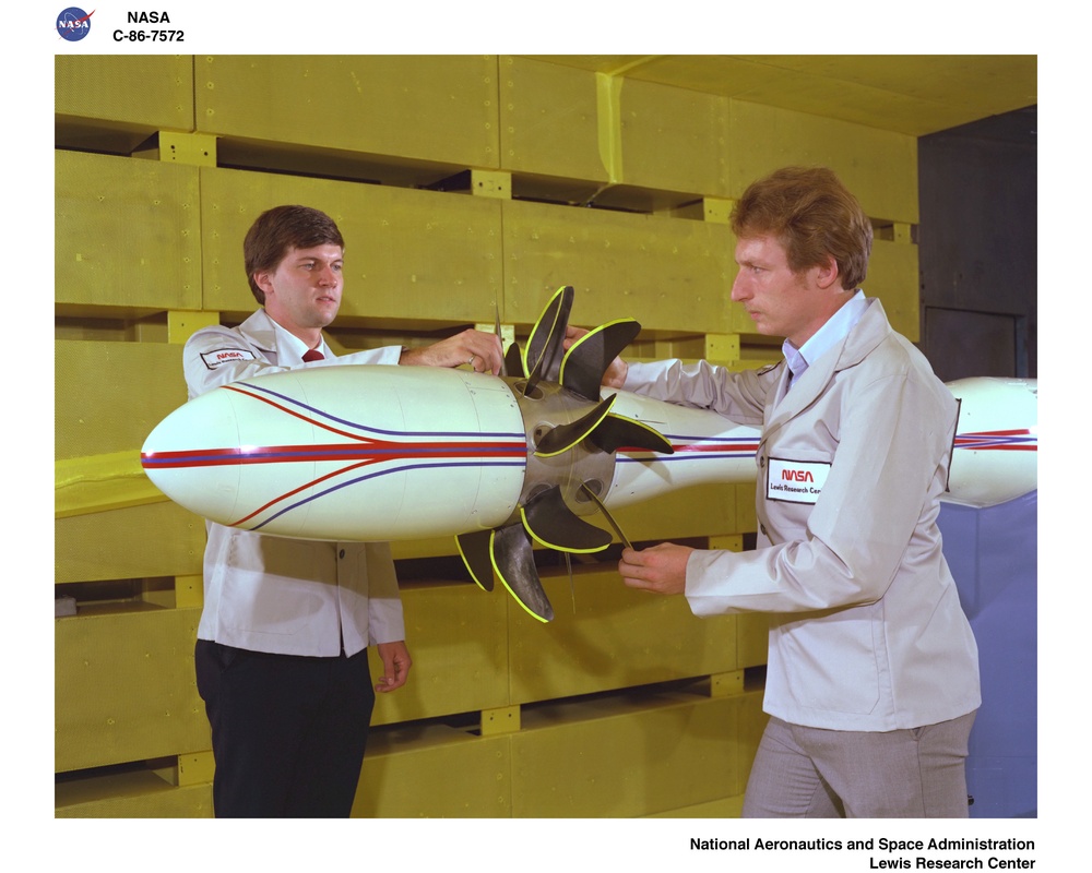 CRPP MODEL AT 9X15 FOOT LOW SPEED WIND TUNNEL LSWT