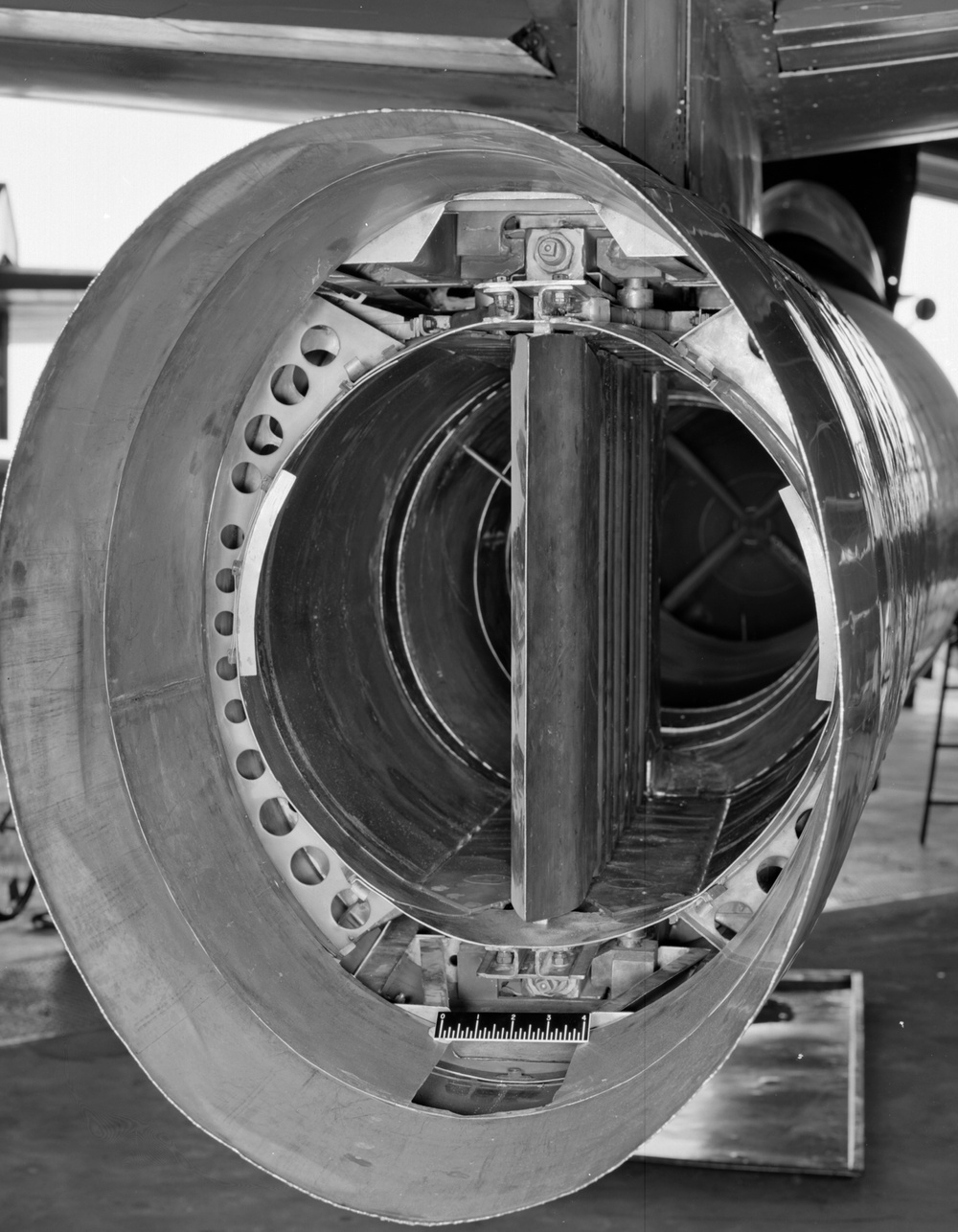 F-84 THRUST REVERSER