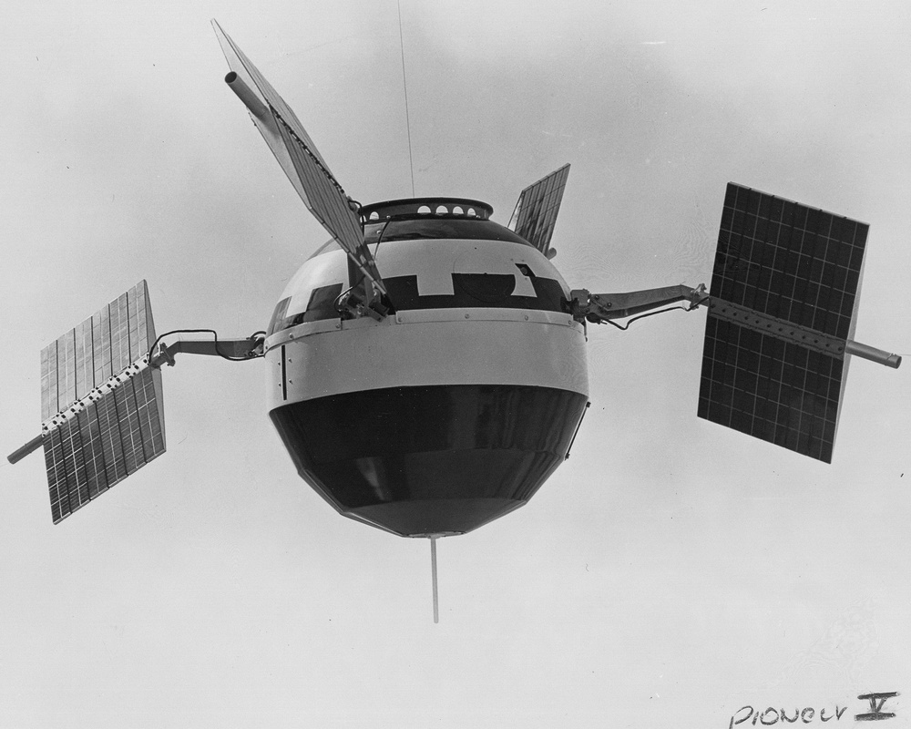 PIONEER V SATELLITE FOR USE AT THE PARADE OF PROGRESS SHOW AT THE PUBLIC HALL CLEVELAND OHIO