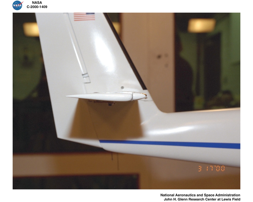 6.5% SCALE TWIN OTTER AIRPLANE MODEL TEST