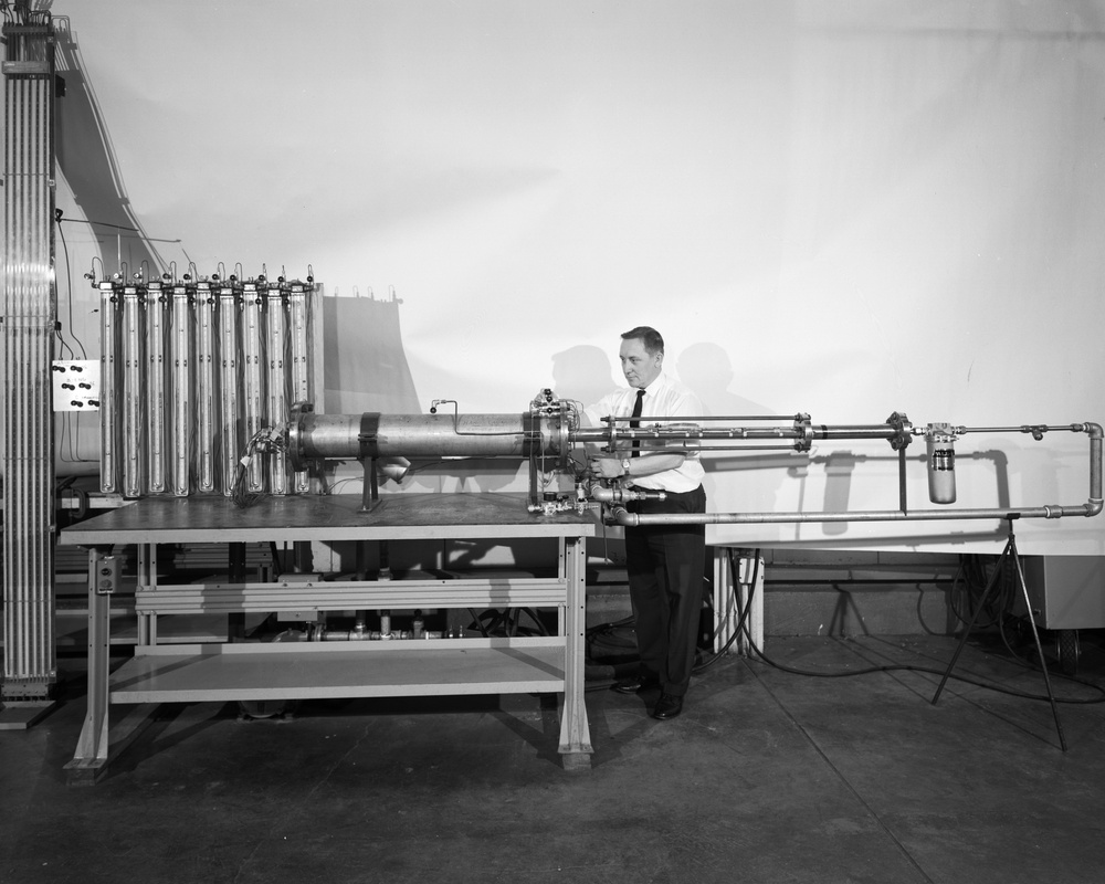 63-04 HYDRAULIC MOCKUP