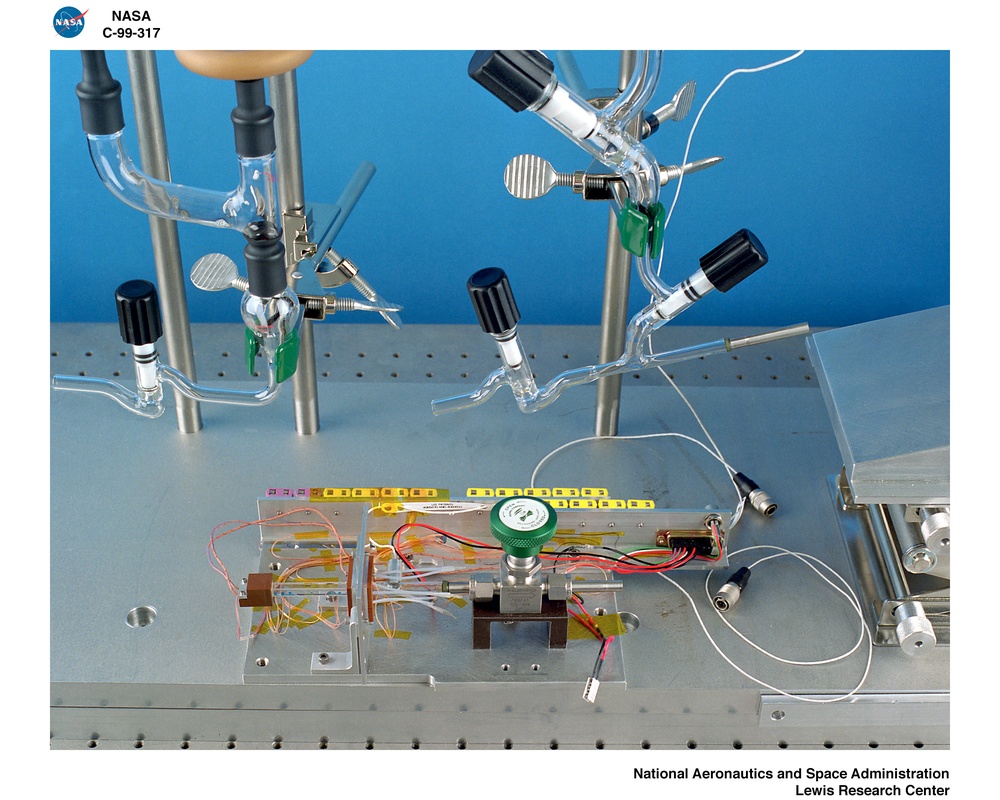 DISTILLATION COLUMN