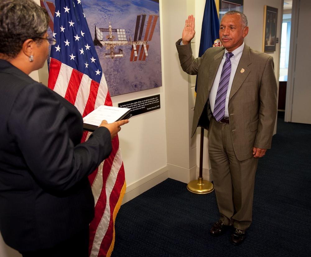 Charles F. Bolden Jr. Sworn In As Administrator