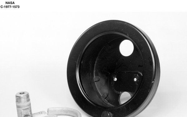 SOUTH 40 4000 PSI POUNDS PER SQUARE INCH HYDROGEN BOTTLE FARM