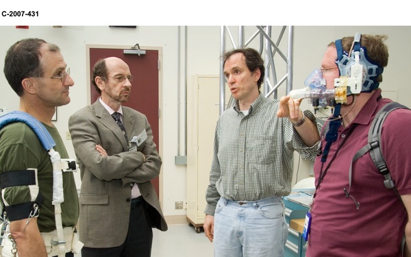 Enhanced Zero gravity Locomotion Simulator (eZLS)