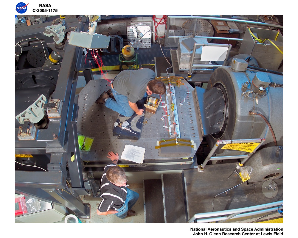 NASA Engineering and Safety Center (NESC) AN Fitting Mimic Test - Helium Leak Testing