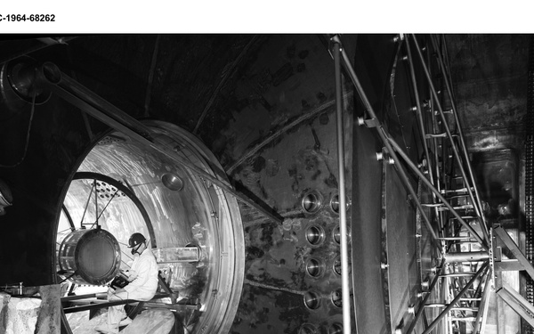 7Q ION ENGINE AT THE ELECTRIC PROPULSION LABORATORY EPL