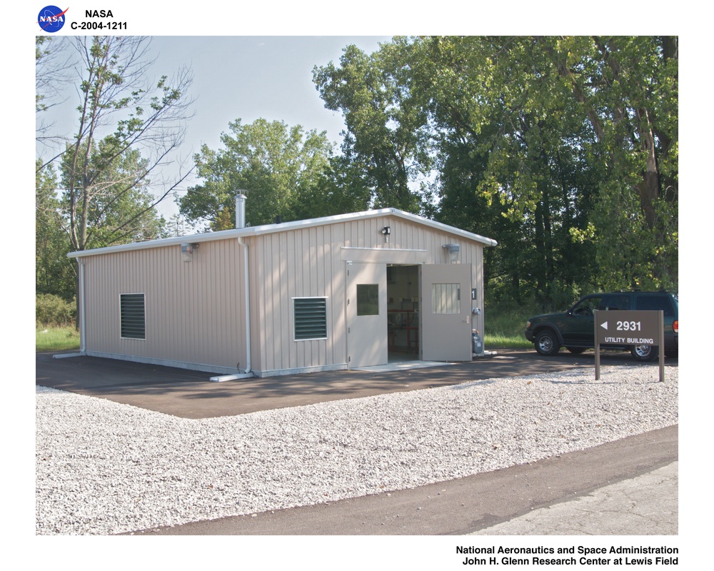 Cryogenic Components Laboratory (CCL) Utility Building, under construction, utility building