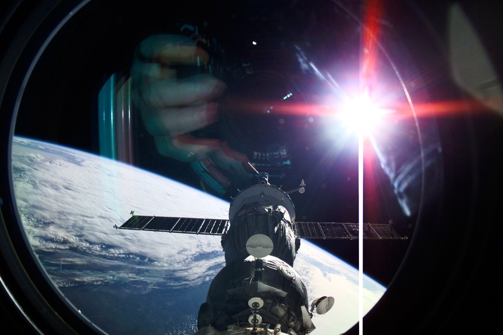 View of the approach of the Soyuz carrying the Taxi crew taken during Expedition Three