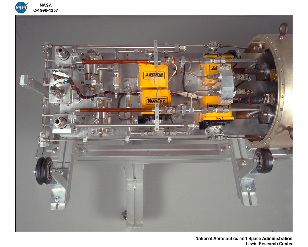 DIFFUSIVE AND RADIATIVE TRANSPORT IN FIRES EXPERIMENT PROJECT DARTFIRE