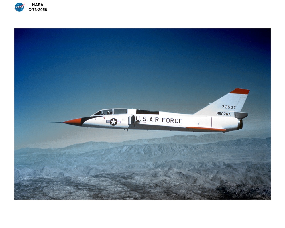 F-106 CHASE AIRPLANE