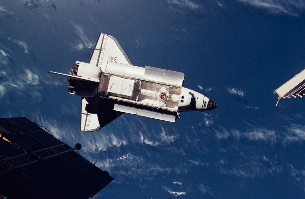 Endeavour, viewed from the Mir Space Station