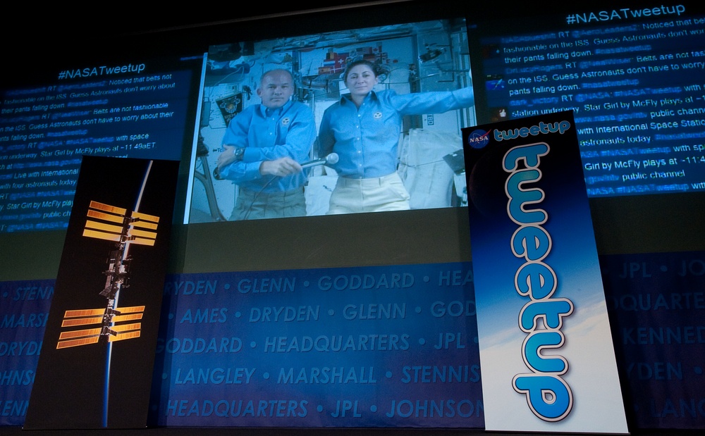 NASA Live Tweetup Event with International Space Station
