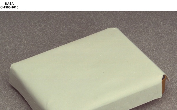 ASTRONAUT TEST KITS FOR LIQUID PHASE CENTERING EXPERIMENT