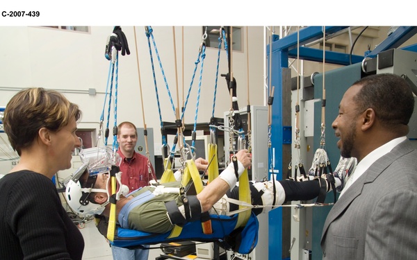 Enhanced Zero gravity Locomotion Simulator (eZLS)